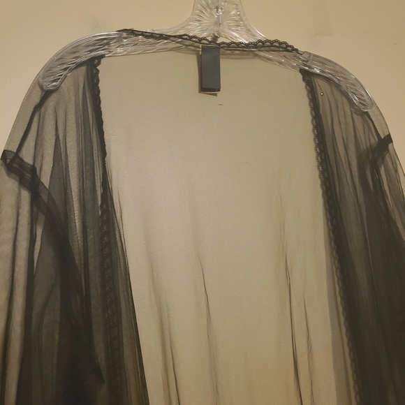 Gabi Fresh | Women's Black Betty Sheer Tulle Maxi Length Robe (US Size 14) - Picture 4 of 16